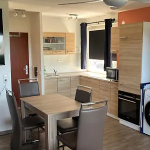 Apartment Schoenes Mit Festungsblick - Free Parking -, Wurzburg